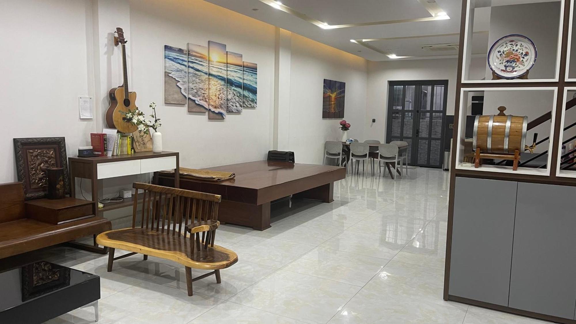 With Full Amenities TP. Hồ Chí Minh