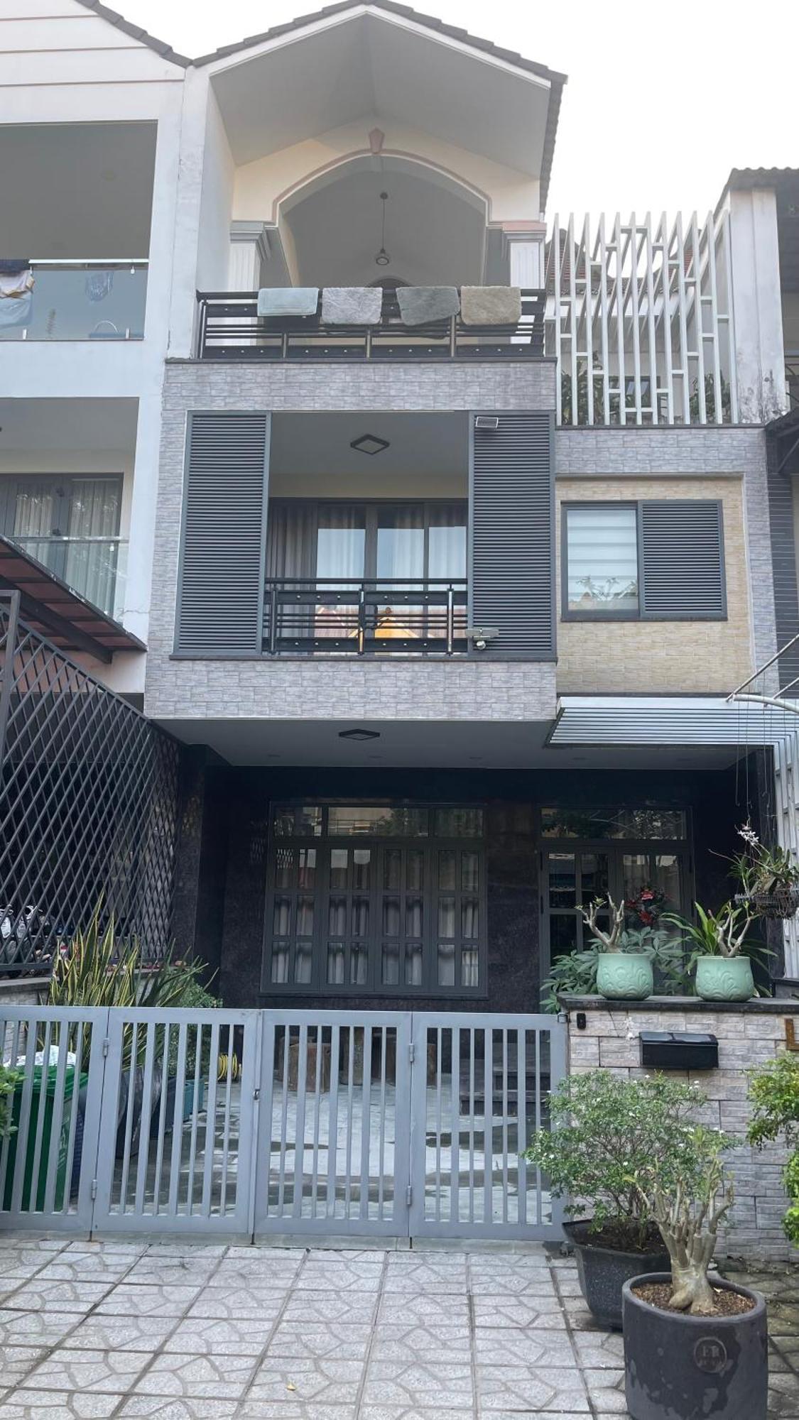 With Full Amenities Nhà nghỉ *